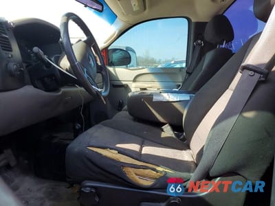 Zdjęcie 7 z 11 samochodu: 2011 GMC SIERRA K1500 VIN:1GTN2TEA1BZ359780 - miniatura