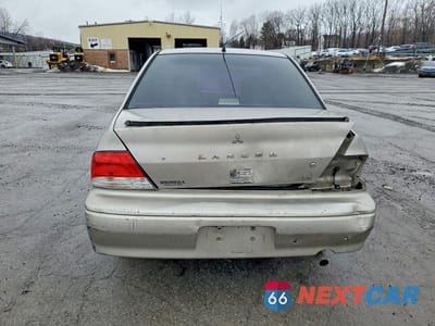 Zdjęcie 6 z 12 samochodu: 2002 MITSUBISHI LANCER LS VIN:JA3AJ36E22U064573 - miniatura