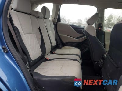 Zdjęcie 11 z 13 samochodu: 2019 SUBARU FORESTER VIN:JF2SKACC5KH432412 - miniatura