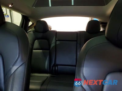 Zdjęcie 10 z 13 samochodu: 2022 TESLA MODEL Y VIN:7SAYGDEE6NF445283 - miniatura