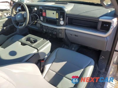 Zdjęcie 8 z 12 samochodu: 2024 FORD F250 SUPER DUTY VIN:1FT7X2BA7REC59726 - miniatura