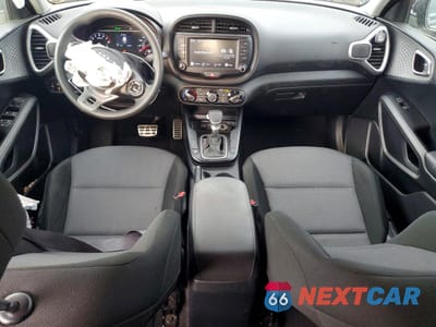 Zdjęcie 8 z 13 samochodu: 2022 KIA SOUL LX VIN:KNDJ23AU2N7828289 - miniatura