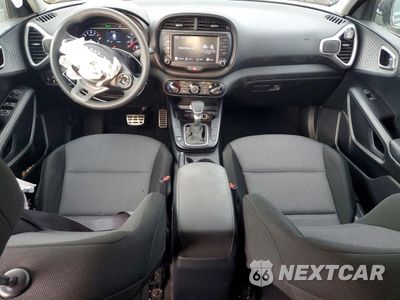 Zdjęcie 8 z 13 samochodu: 2022 KIA SOUL LX VIN:KNDJ23AU2N7828289 - miniatura