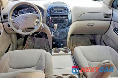 Zdjęcie 8 z 12 samochodu: 2004 TOYOTA SIENNA LE 7 PASSENGER VIN:5TDZA23C64S085578 - miniatura