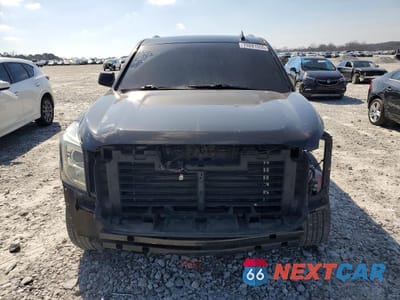 Piąte zdjęcie samochodu w środku: 2018 GMC YUKON SLE VIN:1GKS2AKC1JR339125 - miniatura