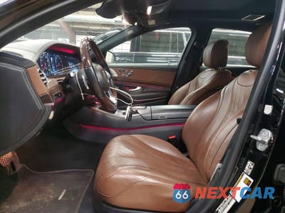 Zdjęcie 7 z 11 samochodu: 2018 MERCEDES-BENZ S 560 4MATIC VIN:WDDUG8GB7JA404580 - miniatura