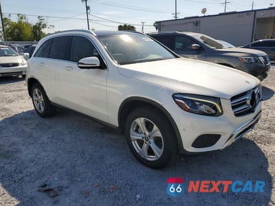 Czwarte zdjęcie samochodu z boku: 2018 MERCEDES-BENZ GLC 300 VIN:WDC0G4JB2JV078149 - miniatura