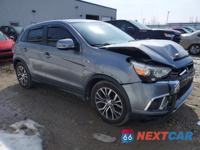 Czwarte zdjęcie samochodu z boku: 2019 MITSUBISHI OUTLANDER SPORT ES VIN:JA4AR3AU5KU015239 - miniatura