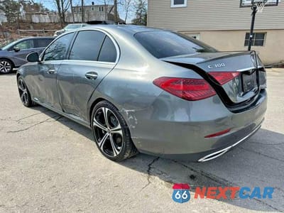 Drugie zdjęcie samochodu z przodu: 2022 MERCEDES-BENZ C 300 VIN:W1KAF4GB9NR017387 - miniatura
