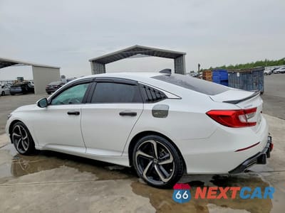 Drugie zdjęcie samochodu z przodu: 2018 HONDA ACCORD SPORT VIN:1HGCV1F3XJA050410 - miniatura