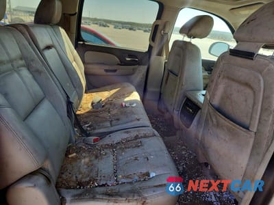 Zdjęcie 11 z 12 samochodu: 2014 CHEVROLET SUBURBAN C1500 LT VIN:1GNSCJE06ER200972 - miniatura