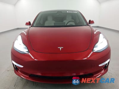 Piąte zdjęcie samochodu w środku: 2019 TESLA MODEL 3 VIN:5YJ3E1EA4KF413209 - miniatura