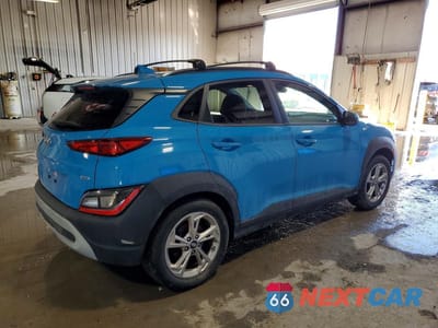 Trzecie zdjęcie samochodu z tyłu: 2023 HYUNDAI KONA SEL VIN:KM8K6CAB3PU984462 - miniatura