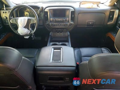 Zdjęcie 8 z 11 samochodu: 2017 CHEVROLET SILVERADO K1500 HIGH COUNTRY VIN:3GCUKTEJ8HG384292 - miniatura