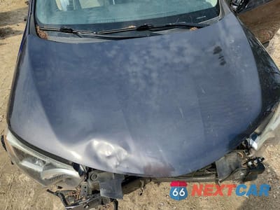 Zdjęcie 12 z 14 samochodu: 2018 TOYOTA RAV4 XLE VIN:JTMRFREV0JJ252180 - miniatura