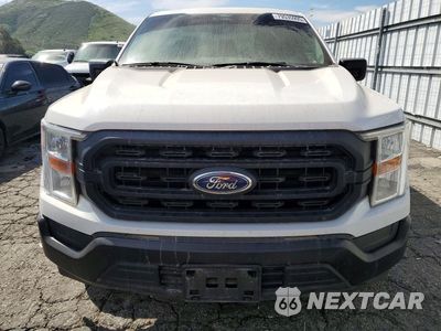 Piąte zdjęcie samochodu w środku: 2022 FORD F150 SUPER CAB VIN:1FTEX1CB3NKE20089 - miniatura