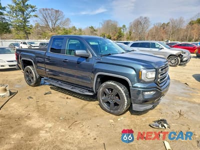 Czwarte zdjęcie samochodu z boku: 2017 GMC SIERRA K1500 SLE VIN:1GTV2MEC7HZ180045 - miniatura