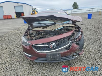 Piąte zdjęcie samochodu w środku: 2018 BUICK REGAL ESSENCE VIN:W04GR6SX5J1101185 - miniatura