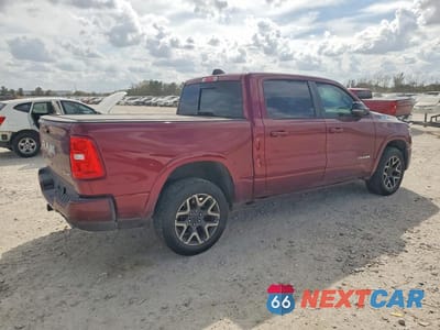 Trzecie zdjęcie samochodu z tyłu: 2025 RAM 1500 LARAMIE VIN:1C6SRFJP1SN504843 - miniatura