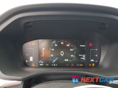 Zdjęcie 9 z 12 samochodu: 2019 VOLVO XC60 T6 MOMENTUM VIN:LYVA22RK0KB315496 - miniatura