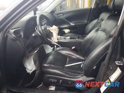 Zdjęcie 7 z 12 samochodu: 2009 LEXUS IS 250 VIN:JTHCK262295035729 - miniatura
