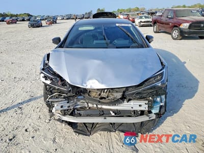 Piąte zdjęcie samochodu w środku: 2024 TOYOTA PRIUS PRIME XSE VIN:JTDACACU1R3038526 - miniatura