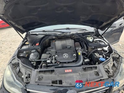 Zdjęcie 11 z 12 samochodu: 2014 MERCEDES-BENZ C 250 VIN:WDDGF4HB6EG222864 - miniatura