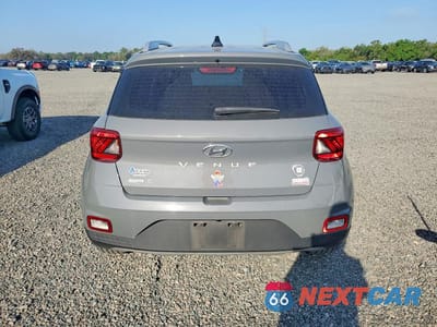 Zdjęcie 6 z 13 samochodu: 2022 HYUNDAI VENUE SEL VIN:KMHRC8A33NU200033 - miniatura
