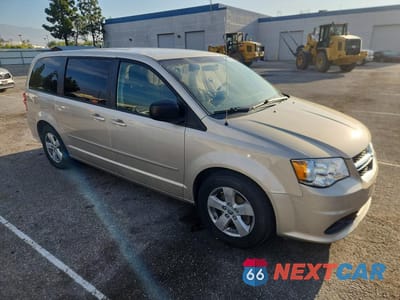 Czwarte zdjęcie samochodu z boku: 2013 DODGE GRAND CARAVAN SE VIN:2C4RDGBG2DR554263 - miniatura