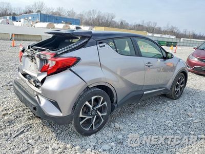 Trzecie zdjęcie samochodu z tyłu: 2019 TOYOTA C-HR XLE VIN:JTNKHMBX8K1034909 - miniatura