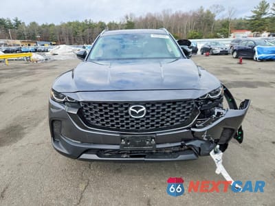 Piąte zdjęcie samochodu w środku: 2024 MAZDA CX-50 VIN:7MMVABAM7RN217934 - miniatura