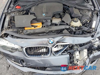 Zdjęcie 11 z 12 samochodu: 2016 BMW 320 XI VIN:WBA8E5G5XGNT41032 - miniatura