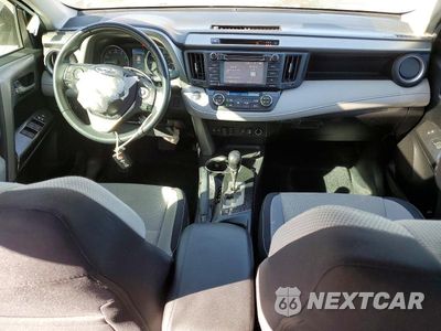 Zdjęcie 8 z 13 samochodu: 2018 TOYOTA RAV4 ADVENTURE VIN:2T3RFREV9JW718951 - miniatura