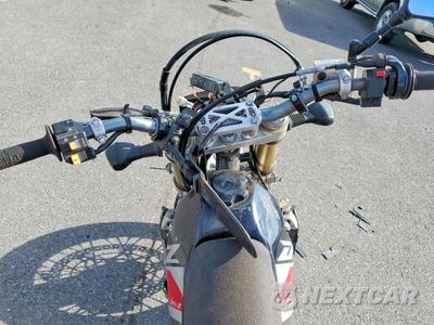 Zdjęcie 7 z 8 samochodu: 2018 SUZUKI DR-Z400 SM VIN:JS1SK44A5J2102469 - miniatura