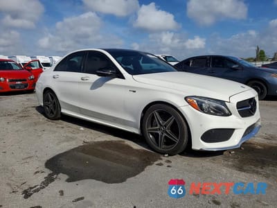 Czwarte zdjęcie samochodu z boku: 2018 MERCEDES-BENZ C 43 4MATIC AMG VIN:55SWF6EB6JU261947 - miniatura