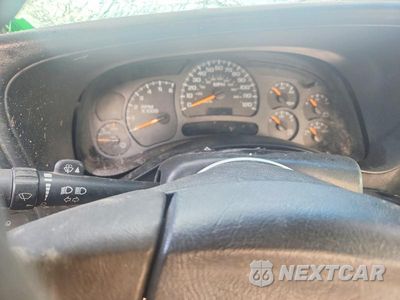 Zdjęcie 14 z 21 samochodu: 2004 CHEVROLET SILVERADO K2500 HEAVY DUTY VIN:1GBHK29U04E320835 - miniatura