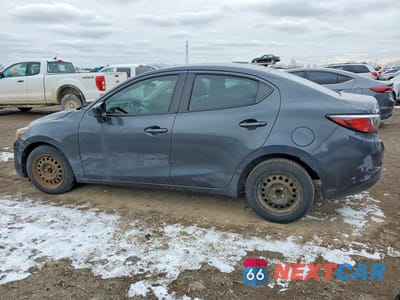 Drugie zdjęcie samochodu z przodu: 2016 TOYOTA YARIS VIN:3MYDLBYVXGY103223 - miniatura