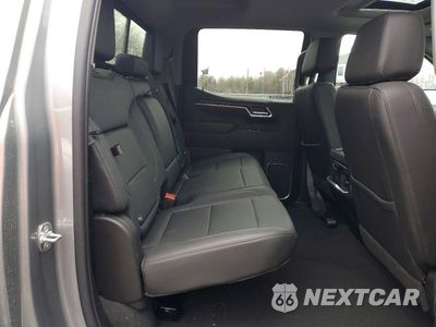 Zdjęcie 10 z 12 samochodu: 2025 GMC SIERRA K1500 SLT VIN:1GTUUDED7SZ271788 - miniatura