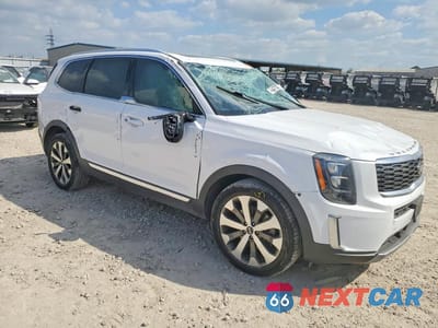 Czwarte zdjęcie samochodu z boku: 2021 KIA TELLURIDE EX VIN:5XYP34HC1MG138626 - miniatura