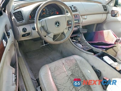 Zdjęcie 8 z 11 samochodu: 1999 MERCEDES-BENZ CLK 320 VIN:WDBLJ65G7XF086058 - miniatura
