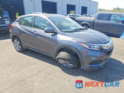 Czwarte zdjęcie samochodu z boku: 2019 HONDA HR-V LX VIN:3CZRU5H33KG714754 - miniatura