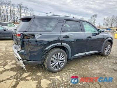 Trzecie zdjęcie samochodu z tyłu: 2025 NISSAN PATHFINDER SL VIN:5N1DR3CD9SC203411 - miniatura