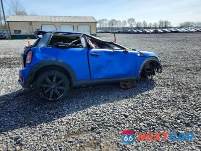 Trzecie zdjęcie samochodu z tyłu: 2008 MINI COOPER S VIN:WMWMF73578TT90215 - miniatura