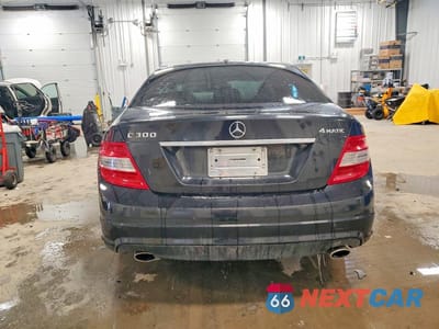 Zdjęcie 6 z 11 samochodu: 2009 MERCEDES-BENZ C 300 4MATIC VIN:WDDGF81X19F270037 - miniatura
