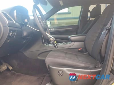 Zdjęcie 7 z 13 samochodu: 2018 JEEP GRAND CHEROKEE LAREDO VIN:1C4RJFAGXJC466912 - miniatura