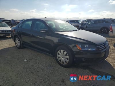 Czwarte zdjęcie samochodu z boku: 2012 VOLKSWAGEN PASSAT S VIN:1VWAP7A30CC056960 - miniatura
