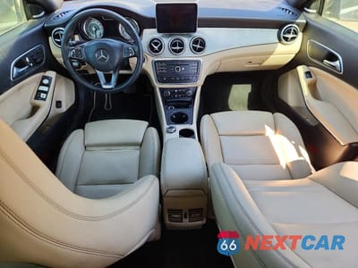 Zdjęcie 8 z 11 samochodu: 2016 MERCEDES-BENZ CLA 250 4MATIC VIN:WDDSJ4GB8GN344778 - miniatura