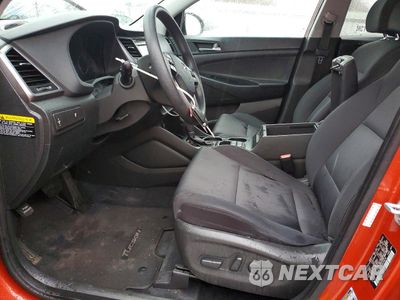 Zdjęcie 7 z 14 samochodu: 2017 HYUNDAI TUCSON SE VIN:KM8J3CA41HU473470 - miniatura