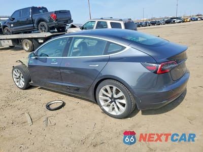 Drugie zdjęcie samochodu z przodu: 2018 TESLA MODEL 3 VIN:5YJ3E1EB3JF054815 - miniatura
