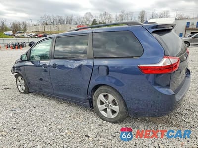 Drugie zdjęcie samochodu z przodu: 2018 TOYOTA SIENNA LE 8-PASSENGER VIN:5TDKZ3DCXJS930314 - miniatura